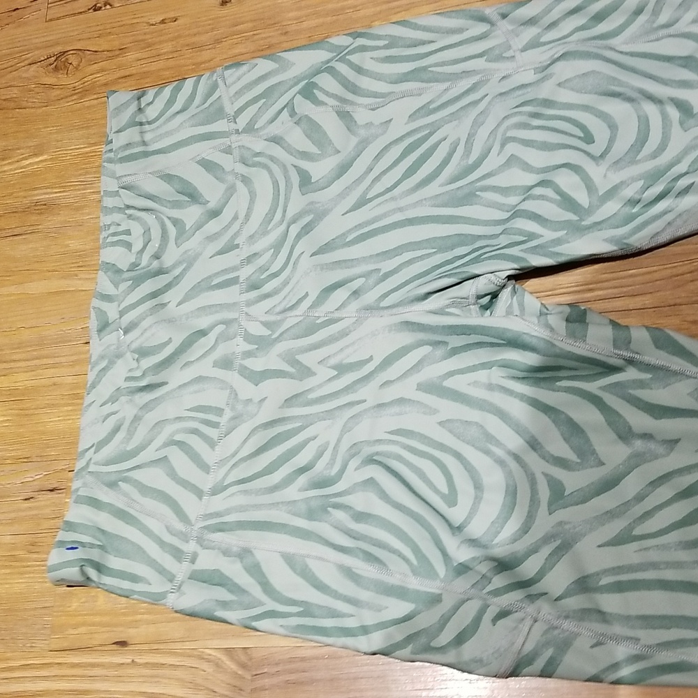 Xersion workout pants shades of green like new condition side pockets szXXL - Picture 2 of 7